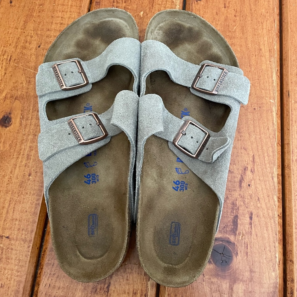 Birkenstock Soft Footbed Arizona Sandals, Taupe Suede, Size EU46